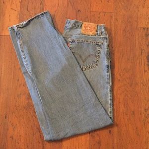 Men’s Levi jeans